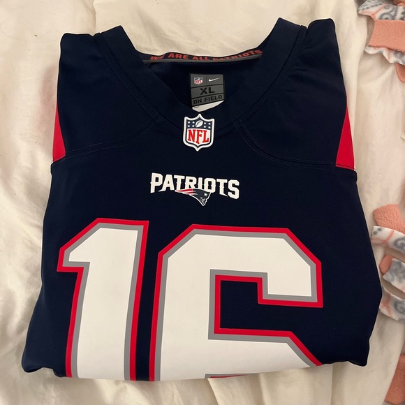 Jakobi Meyers old patriots jersey !! - Picture 1 of 5